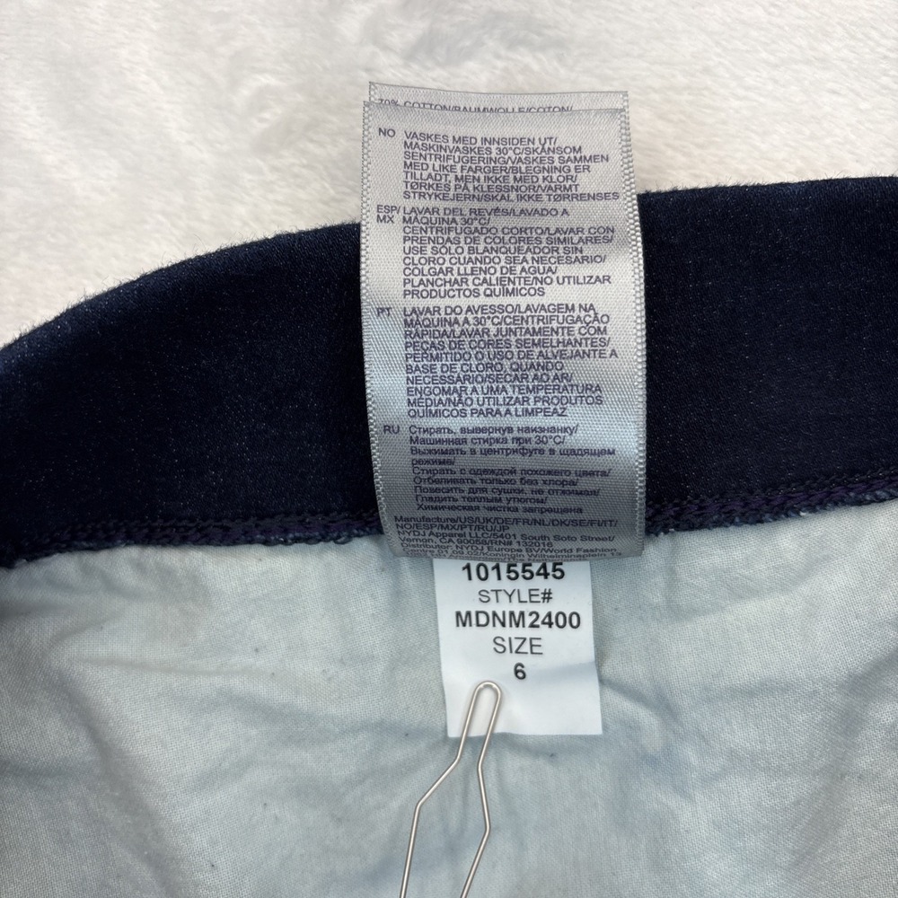 NYDJ Cool Embrace Pull-On Denim Shorts Sz 6 Slimming Stretch Casual - Picture 10 of 16